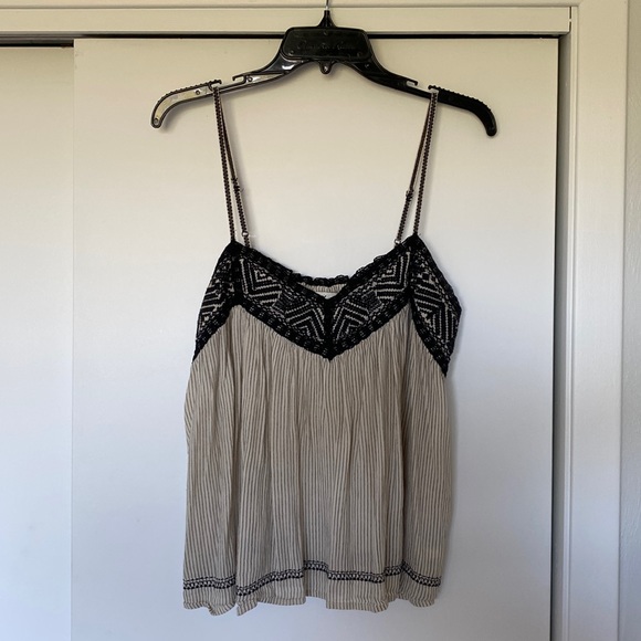 American Eagle size Large flowy tank top - Picture 2 of 3